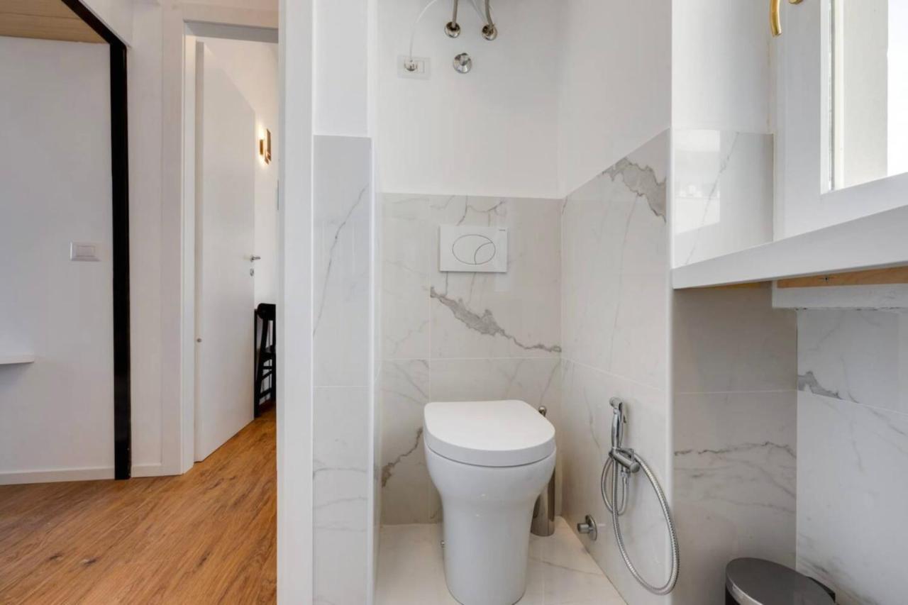 Navigli Loft - Hosted By Sweetstay Milan Exterior photo